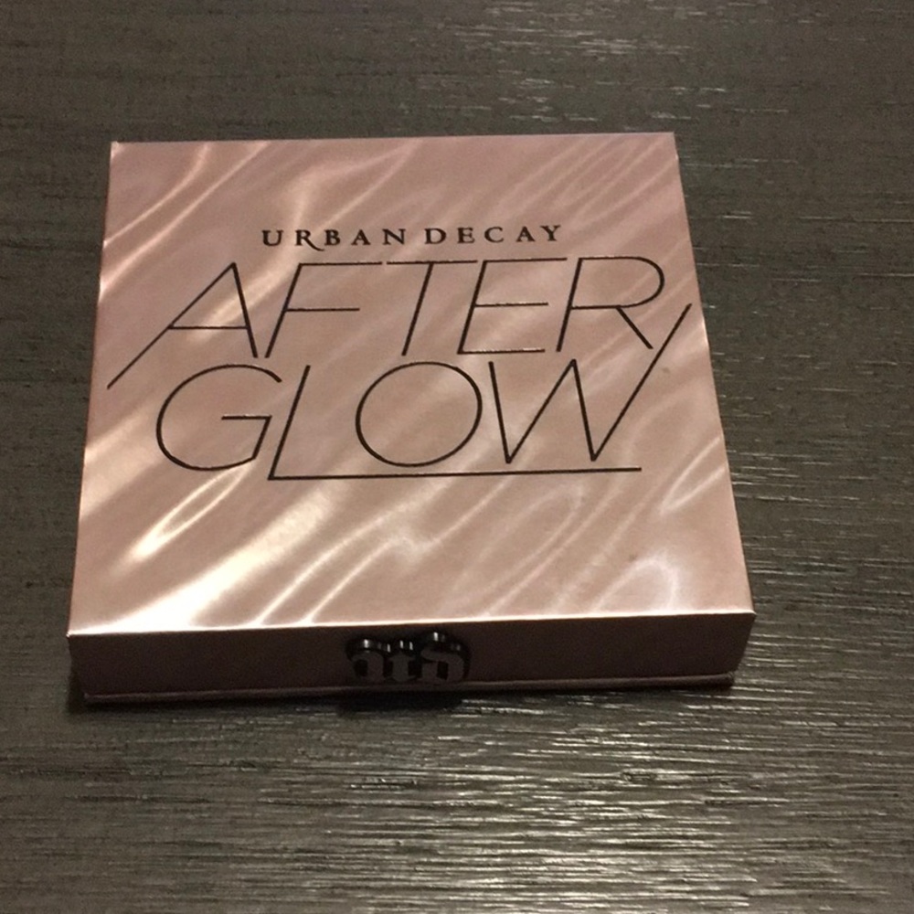 Urban Decay After Glow Highlighter Palette